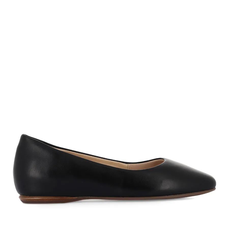 DORSET - BLACK LEATHER