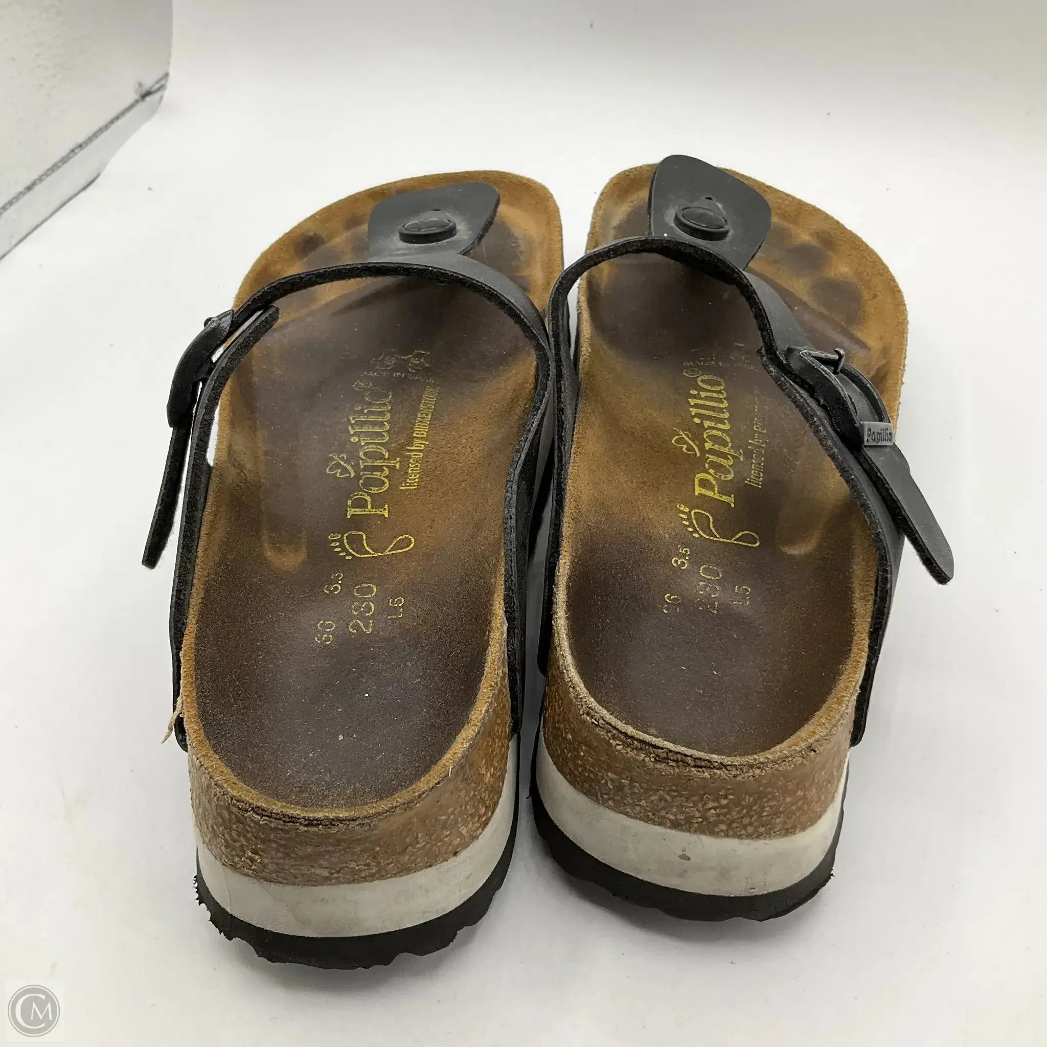 Sandals Flats By Birkenstock In Black, Size: 6