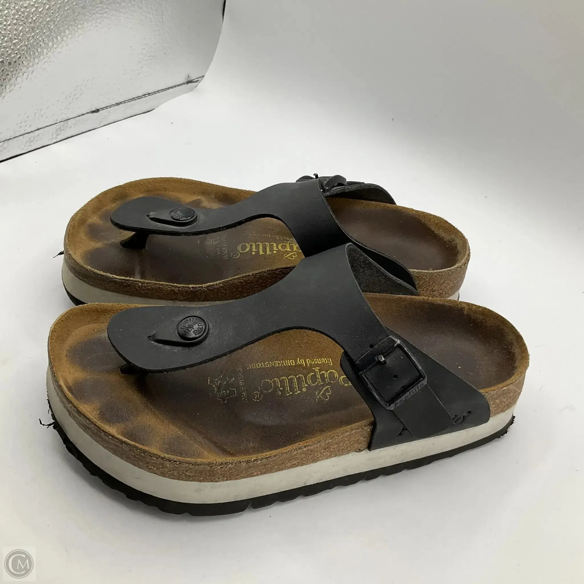 Sandals Flats By Birkenstock In Black, Size: 6